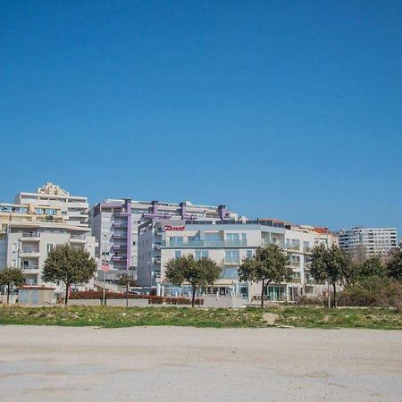 Antonio Apartments On The Beach Spalato Esterno foto